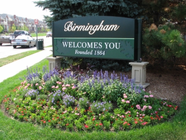 Birmingham Michigan welcome sign